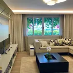 Ideales Familienhaus Mit Freiem Stadt- Und Meerblick By Interhome * Funchal (Madeira)