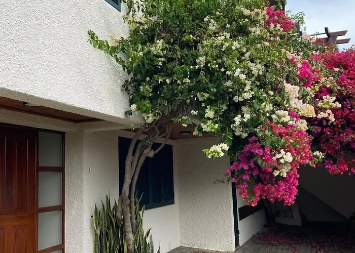 Ideales Familienhaus Mit Freiem Stadt- Und Meerblick By Interhome * Funchal (Madeira)