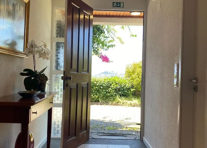 Ideales Familienhaus Mit Freiem Stadt- Und Meerblick By Interhome Сasa de vacaciones