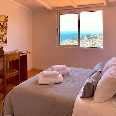 Ideales Familienhaus Mit Freiem Stadt- Und Meerblick By Interhome *