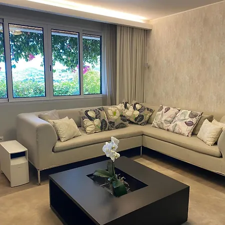 Ideales Familienhaus Mit Freiem Stadt- Und Meerblick By Interhome بيت للعطل