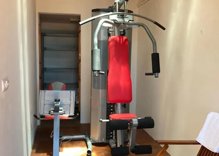 Ideales Familienhaus Mit Freiem Stadt- Und Meerblick By Interhome *