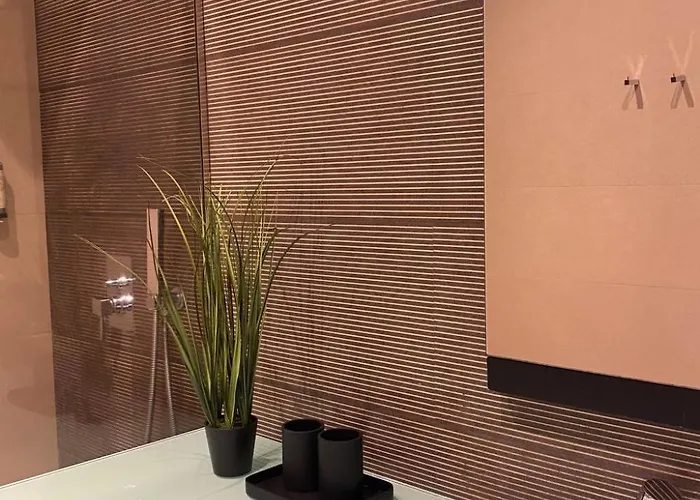 Ideales Familienhaus Mit Freiem Stadt- Und Meerblick By Interhome